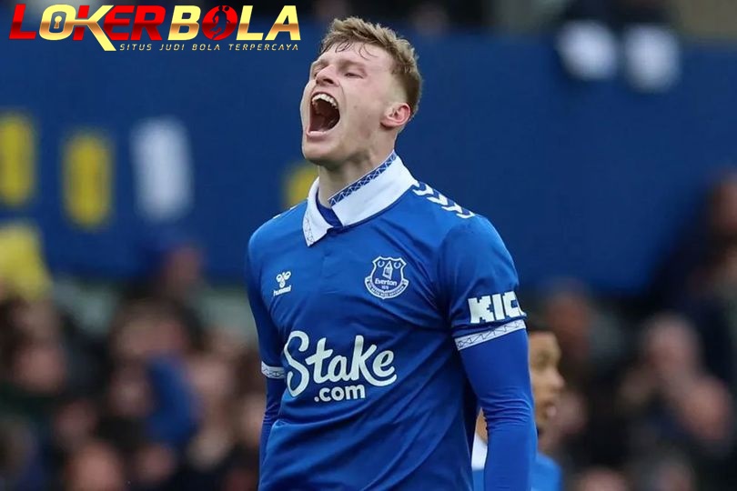 Everton Bertekad Persulit Upaya Man United Angkut Branthwaite