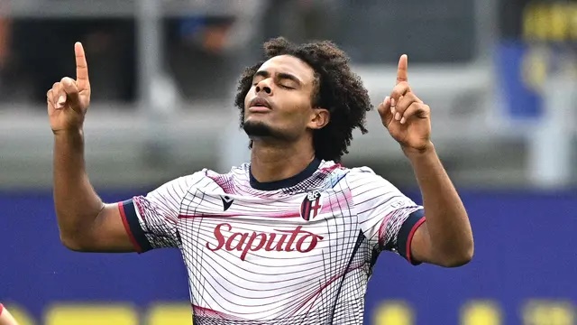 MU Kalahkan AC Milan dalam Perburuan Joshua Zirkzee