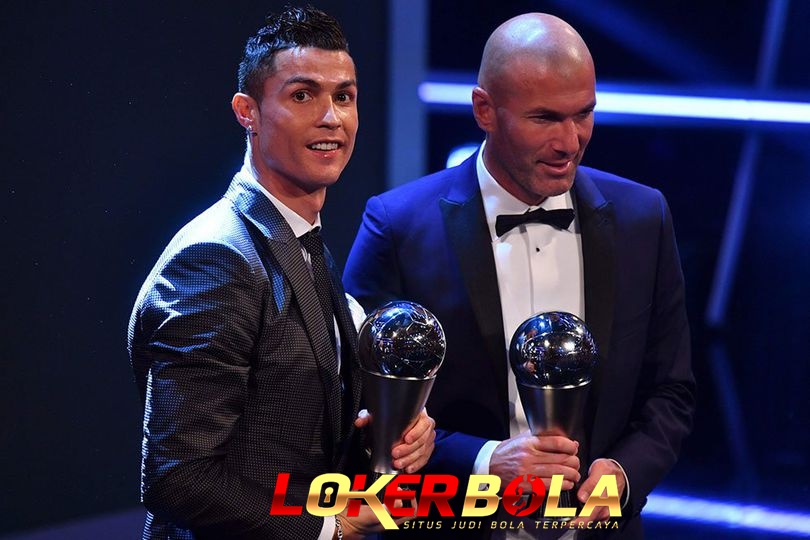 Cristiano Ronalo Minta Al-Nassr Rekrut Zinedine Zidane