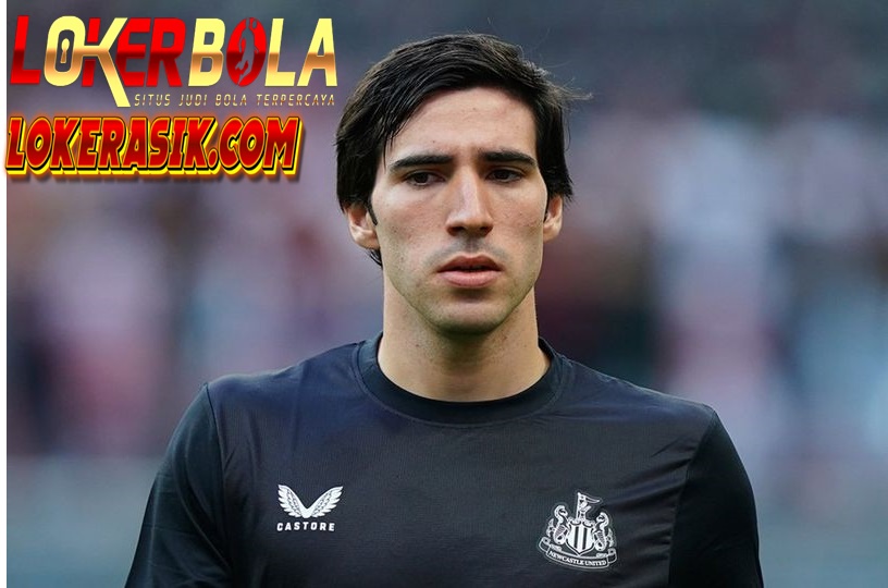 Tepis Rumor Kembali ke Serie A, Sandro Tonali Tegaskan Betah di Newcastle